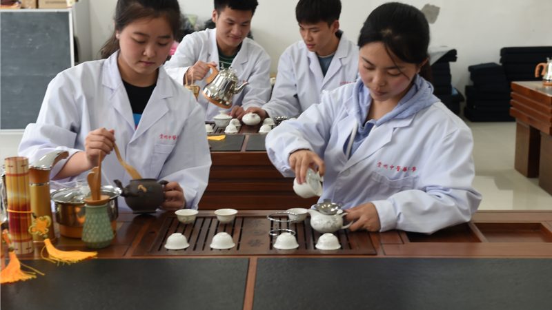 养生馆加盟，费用明细表背后的考量**